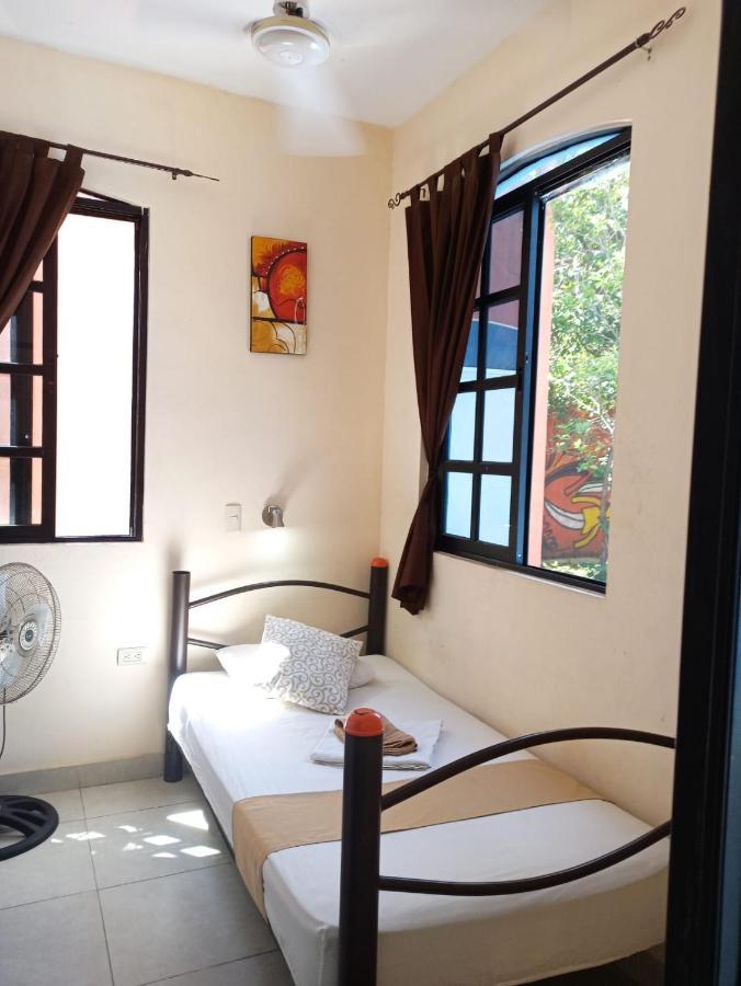 Hostal La Ermita Mérida Esterno foto